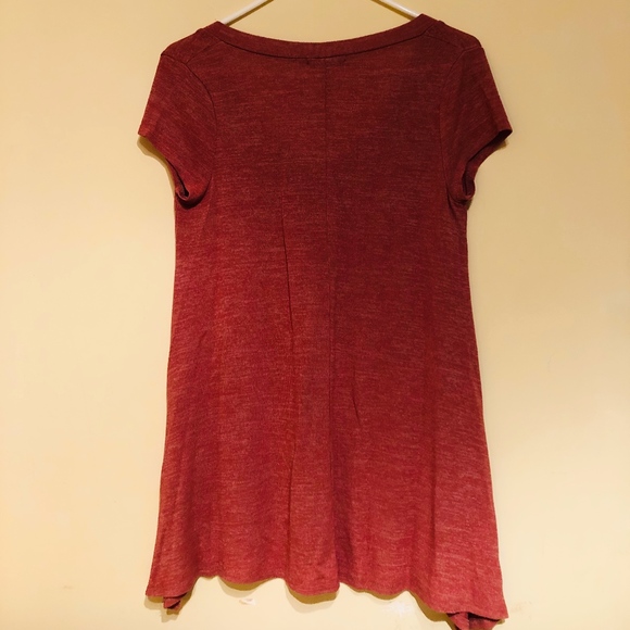 UNLISTED T-shirt w/ asymmetrical bottom, burnt orange - Picture 2 of 3